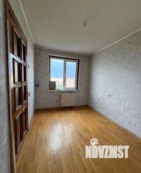 4-к квартира, вторичка, 76м2, 10/10 этаж