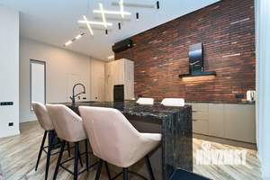 2-к квартира, вторичка, 110м2, 1/9 этаж