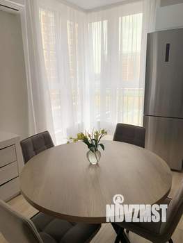 2-к квартира, вторичка, 61м2, 8/16 этаж