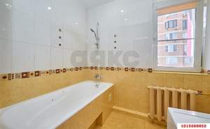 2-к квартира, вторичка, 80м2, 5/5 этаж