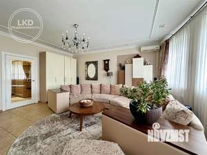 3-к квартира, вторичка, 114м2, 1/16 этаж