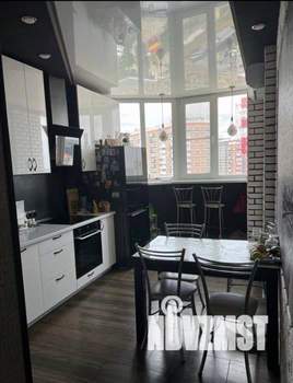 2-к квартира, вторичка, 61м2, 13/17 этаж