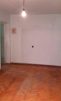 2-к квартира, вторичка, 43м2, 2/5 этаж