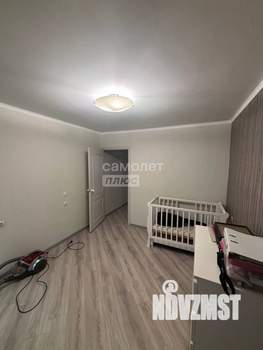 2-к квартира, вторичка, 64м2, 1/16 этаж