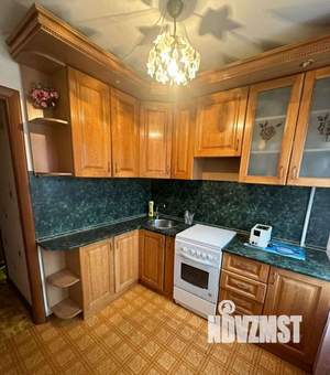 2-к квартира, вторичка, 42м2, 3/5 этаж