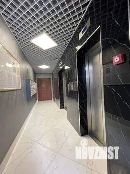 2-к квартира, вторичка, 58м2, 1/18 этаж