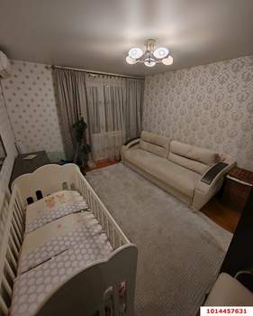 2-к квартира, вторичка, 60м2, 1/12 этаж
