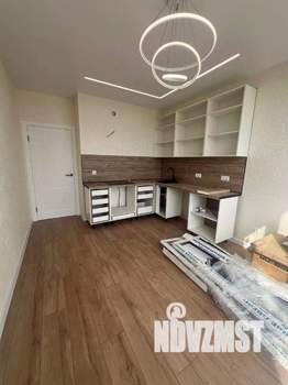 2-к квартира, вторичка, 60м2, 12/17 этаж