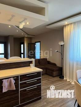 3-к квартира, вторичка, 104м2, 7/19 этаж