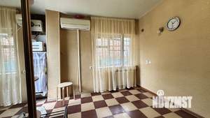 3-к квартира, вторичка, 55м2, 1/1 этаж