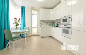 2-к квартира, вторичка, 63м2, 1/7 этаж