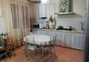 2-к квартира, вторичка, 100м2, 2/6 этаж