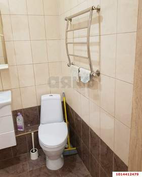 1-к квартира, вторичка, 53м2, 2/4 этаж