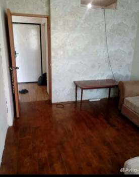 2-к квартира, вторичка, 51м2, 1/8 этаж