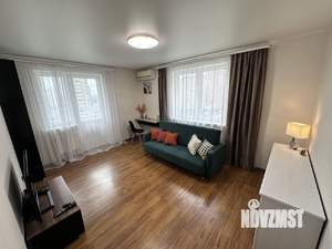 2-к квартира, вторичка, 63м2, 10/18 этаж