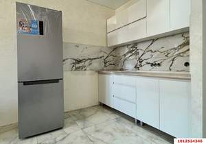 2-к квартира, вторичка, 63м2, 1/3 этаж