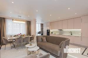 3-к квартира, вторичка, 90м2, 20/24 этаж