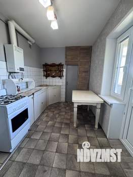 3-к квартира, вторичка, 70м2, 3/3 этаж