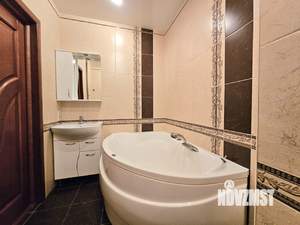 2-к квартира, вторичка, 66м2, 6/17 этаж