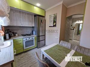 3-к квартира, вторичка, 58м2, 9/9 этаж