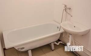 2-к квартира, вторичка, 57м2, 1/8 этаж