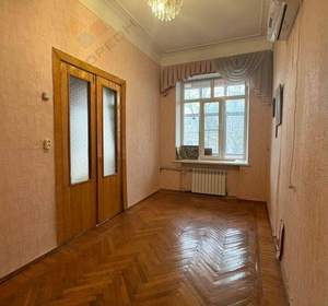 3-к квартира, вторичка, 85м2, 2/4 этаж