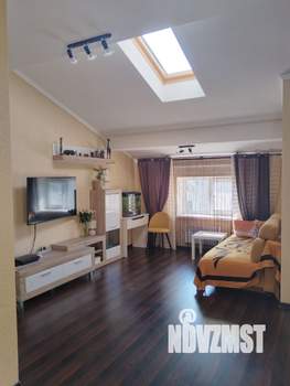 2-к квартира, вторичка, 63м2, 8/8 этаж