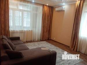 1-к квартира, вторичка, 60м2, 1/4 этаж