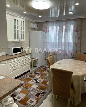 2-к квартира, вторичка, 65м2, 2/17 этаж