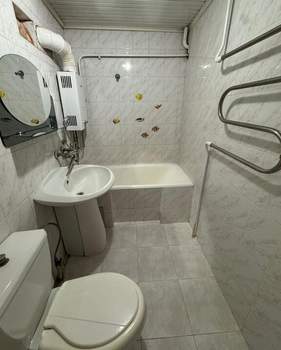 2-к квартира, вторичка, 37м2, 1/1 этаж