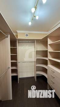 3-к квартира, вторичка, 126м2, 9/18 этаж