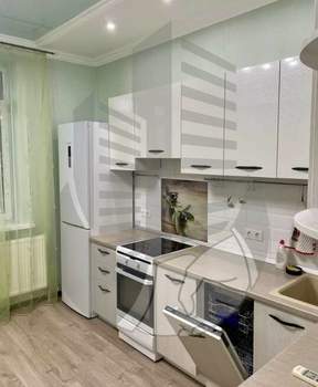 2-к квартира, вторичка, 64м2, 12/19 этаж