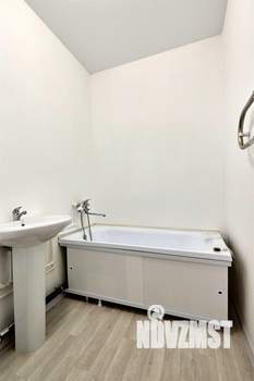 2-к квартира, вторичка, 61м2, 14/17 этаж