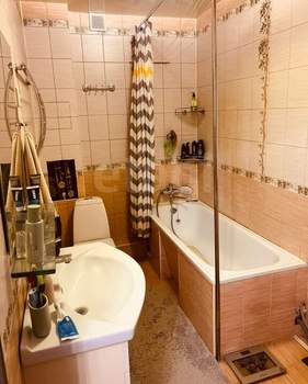 2-к квартира, вторичка, 58м2, 4/4 этаж