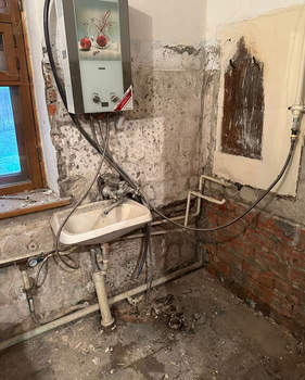 2-к квартира, вторичка, 60м2, 1/1 этаж
