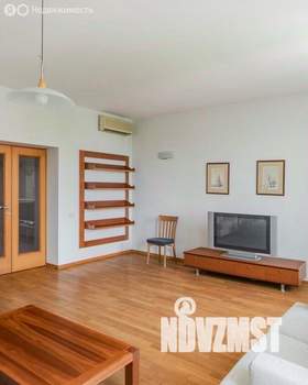 4-к квартира, вторичка, 138м2, 10/10 этаж