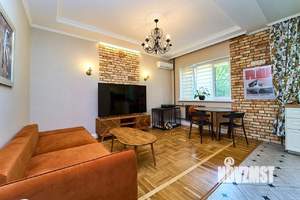 3-к квартира, вторичка, 57м2, 1/5 этаж