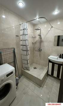 2-к квартира, вторичка, 93м2, 1/16 этаж