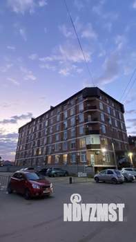 1-к квартира, вторичка, 38м2, 1/7 этаж