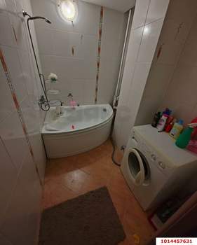 2-к квартира, вторичка, 60м2, 1/12 этаж