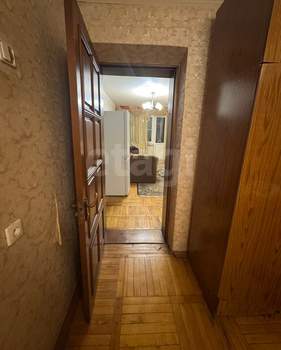 3-к квартира, вторичка, 58м2, 2/5 этаж