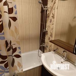 2-к квартира, вторичка, 52м2, 4/4 этаж