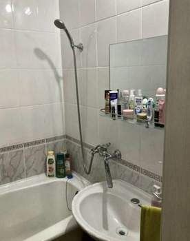 2-к квартира, вторичка, 43м2, 3/5 этаж