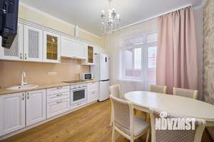 2-к квартира, вторичка, 63м2, 16/19 этаж