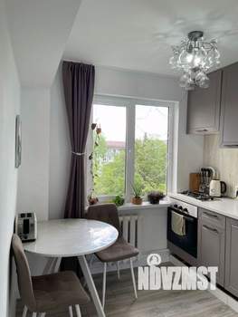 2-к квартира, вторичка, 39м2, 5/5 этаж