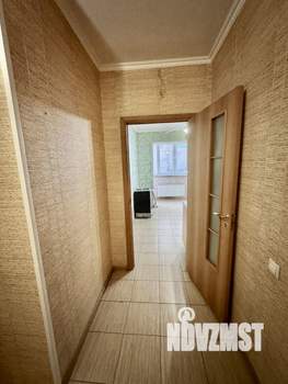 2-к квартира, вторичка, 64м2, 1/7 этаж