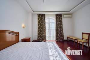 3-к квартира, вторичка, 138м2, 6/15 этаж