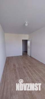 2-к квартира, вторичка, 61м2, 11/16 этаж