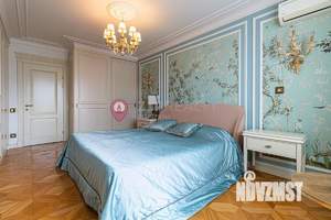 4-к квартира, вторичка, 174м2, 7/17 этаж