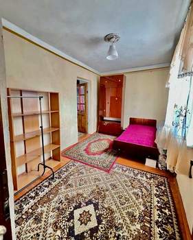 4-к квартира, вторичка, 85м2, 1/2 этаж